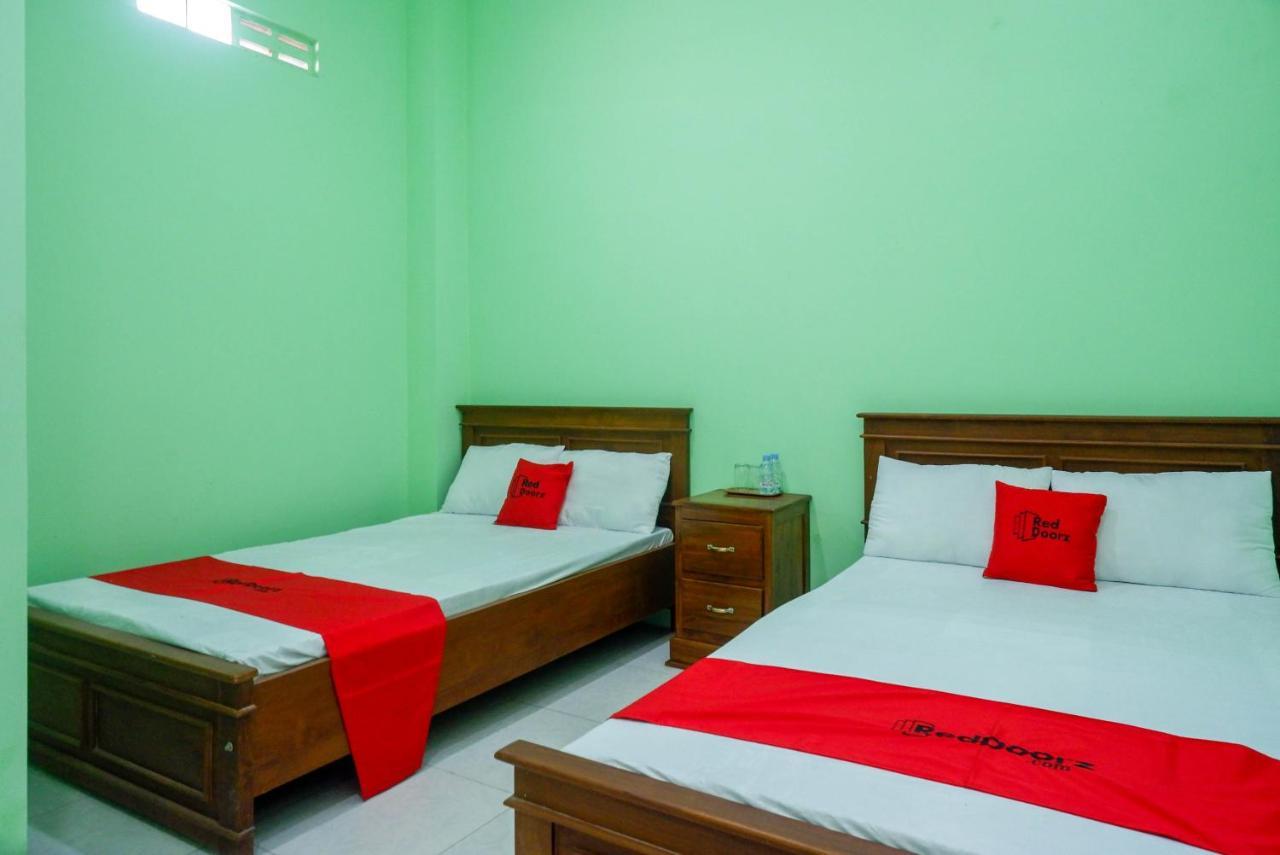 Reddoorz Syariah Near Monumen Jogja Kembali Hotel Kejayan Exterior photo